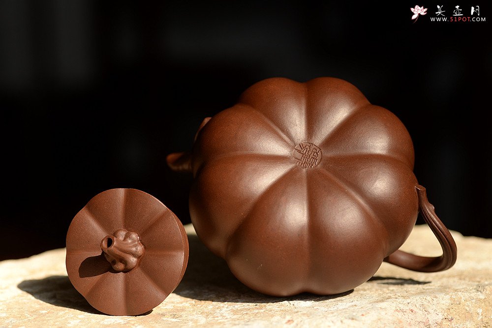 紫砂壶图片：花货奇才顾正芳新作 灵韵秀雅 全手南瓜 田园丰韵~ - 美壶网