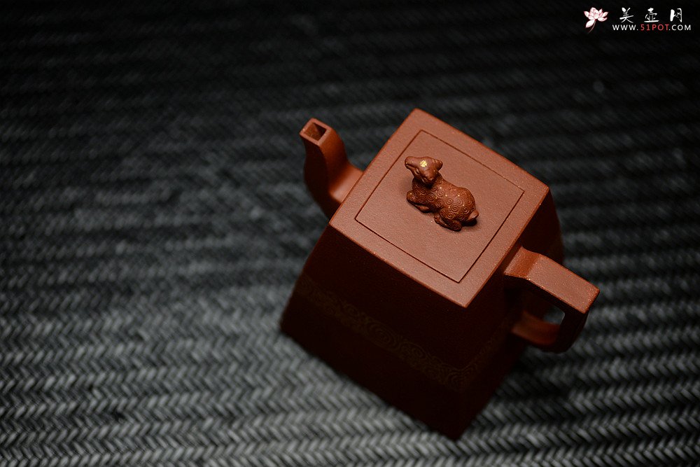 紫砂壶图片：何卫枫全手新作  红红火火 壶势巍巍 流把精致~  大吉祥 - 美壶网