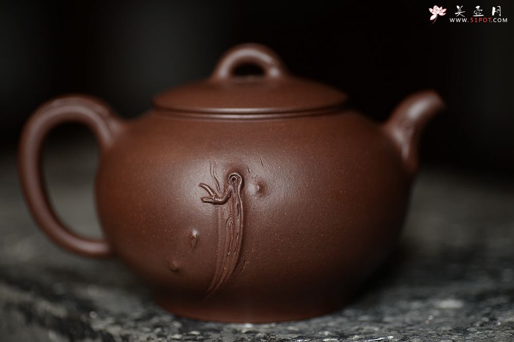 紫砂壶图片：高雪琴新作 线条流畅 端庄秀美 新意花器 全手冬韵 - 美壶网