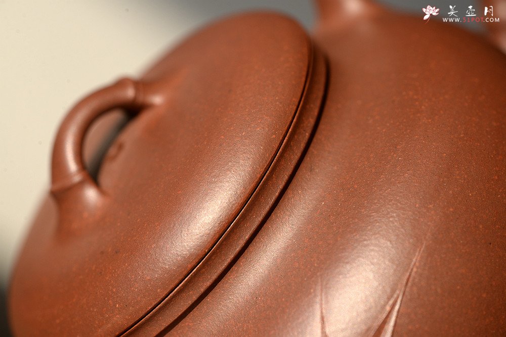 紫砂壶图片：潘丹初原创‘秀气’系列之春竹 纯净底槽青  婉约清秀 行简意足 - 美壶网