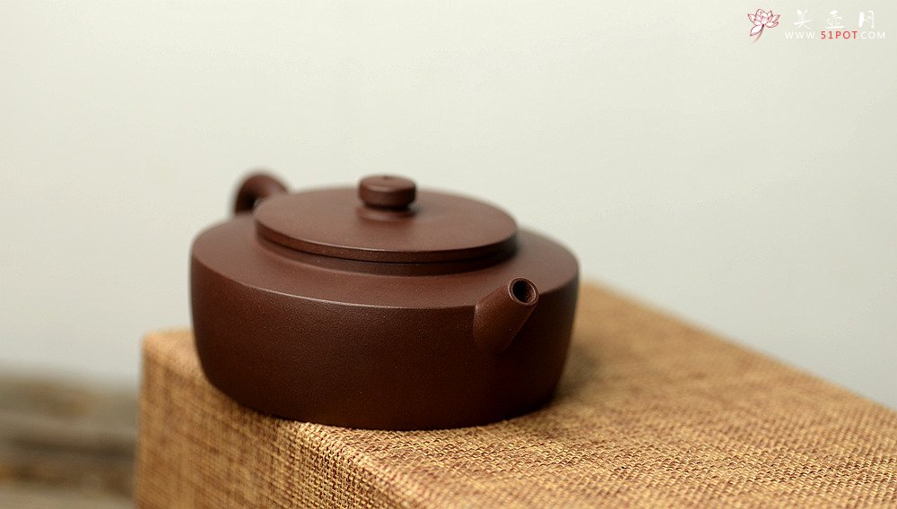 紫砂壶图片：美壶特惠 优质紫泥 全手卧轮 实用有趣 - 美壶网