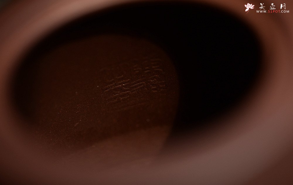 紫砂壶图片：巍巍壶势  刚毅有力 精品 全手汉铎 耐品 - 美壶网