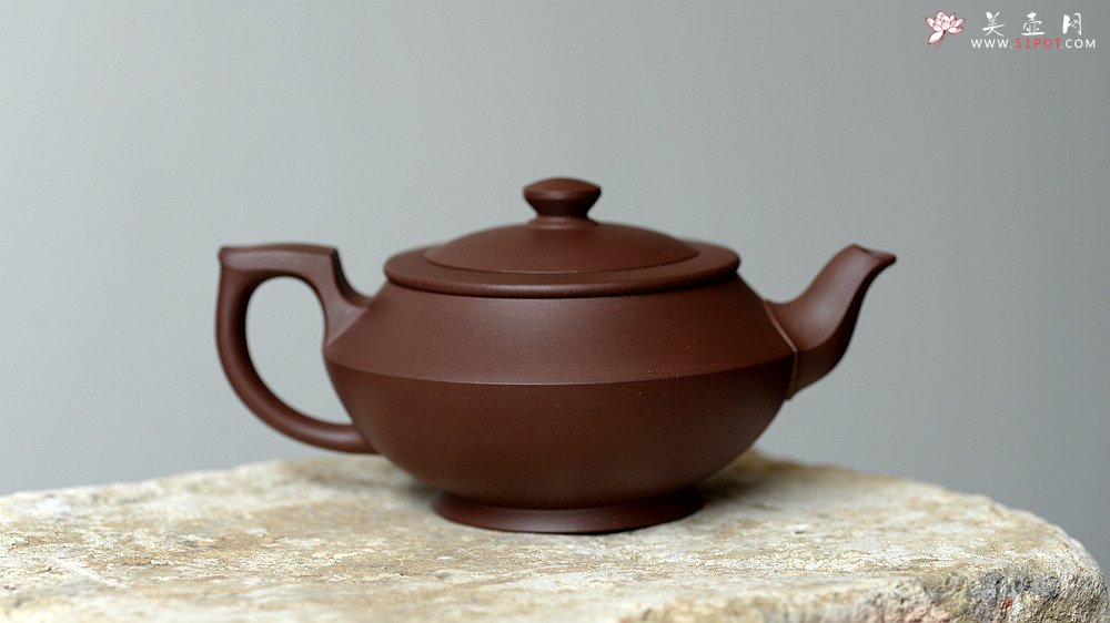 紫砂壶图片：钱建荷作品 全手汉云 精工典范 纯正底槽青 - 美壶网