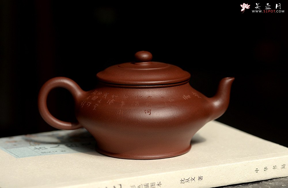 紫砂壶图片：刘世涛文气之作 全手景舟虚扁 耐品 - 美壶网