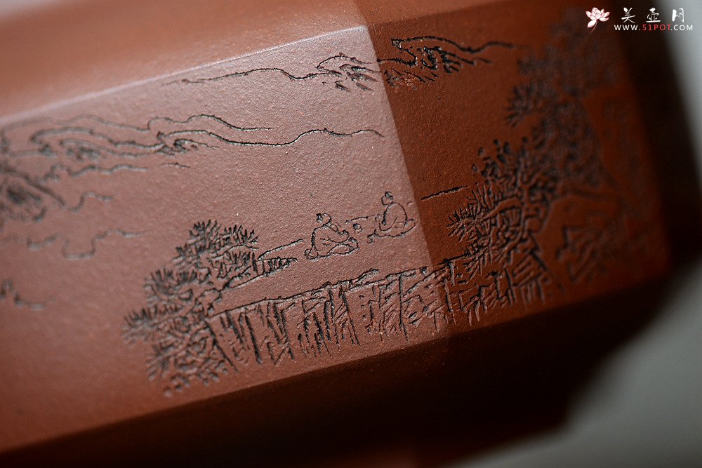 紫砂壶图片：何卫枫全手新品 经典大气  全手储铭八方 袁德波装饰 - 美壶网