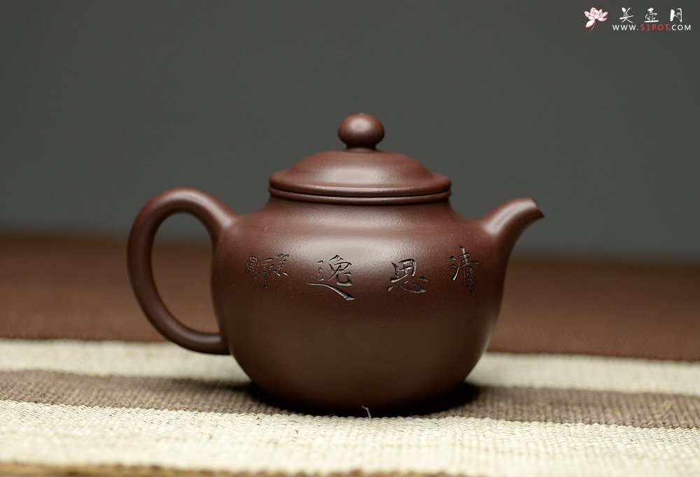 紫砂壶图片：此壶造型饱满 线条流畅 做工精美 掇只 - 美壶网