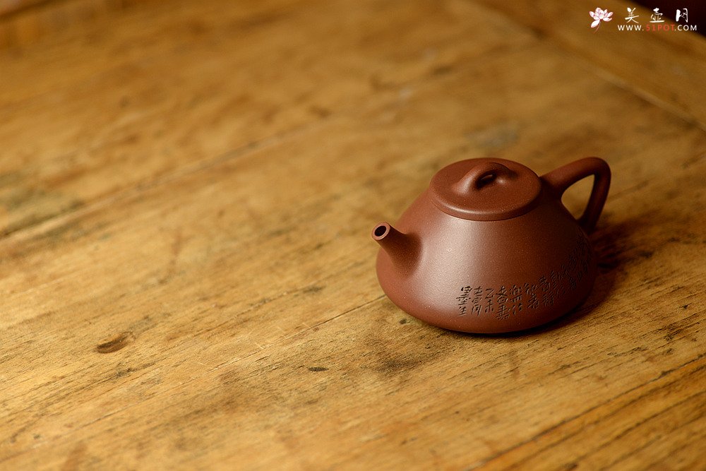 紫砂壶图片：吴杰摹古之全手子冶石瓢 墨生装饰 器形端正~ 骨肉均挺 - 美壶网