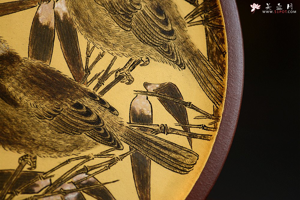 紫砂壶图片：宋画之清雅 张听刚精心之作 花鸟挂盘 文房雅物 传统紫砂着色 - 美壶网