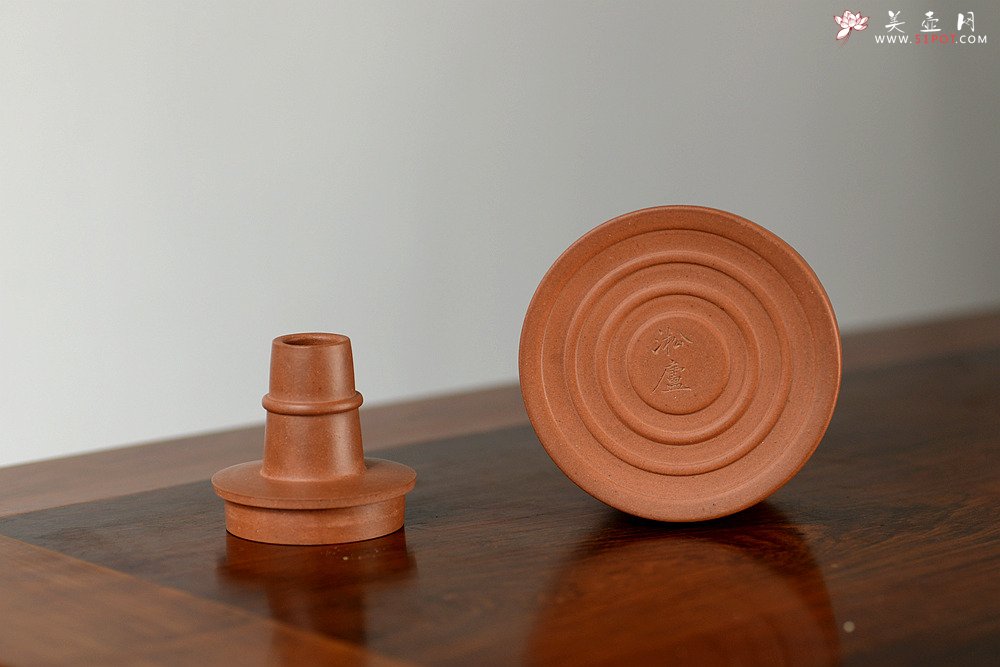 紫砂壶图片：淞庐全手作品 茶叶罐 造型新颖 雅致文气 - 美壶网