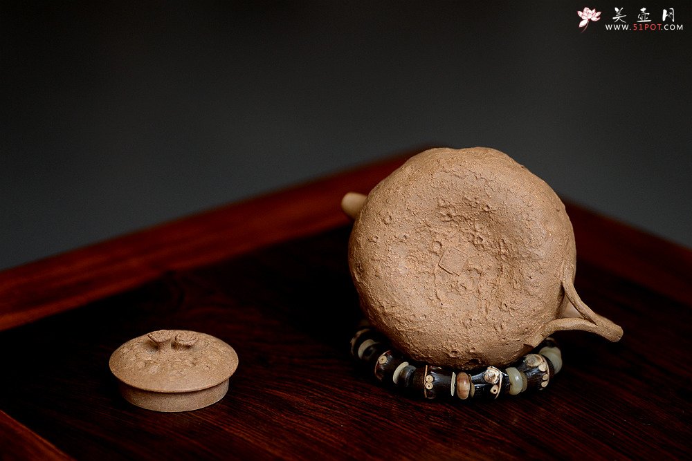 紫砂壶图片：姜建荣全手作品 古朴之味~~~沧桑质感 全手龚春 - 美壶网