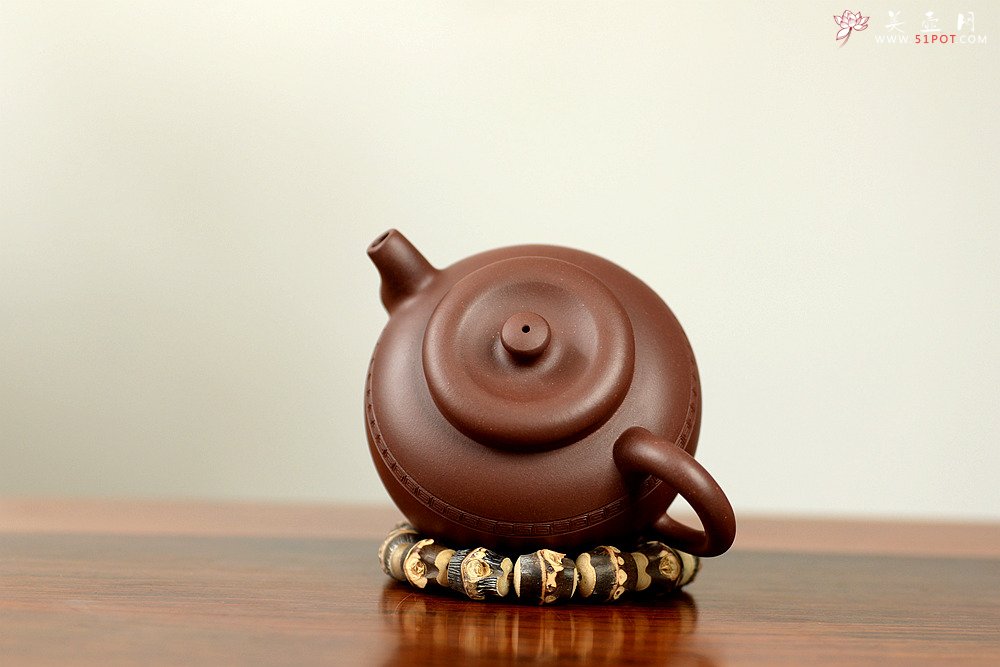 紫砂壶图片：钱建荷全手新作 品心 古瓮造型颇为好玩 做工精致  知心 - 美壶网