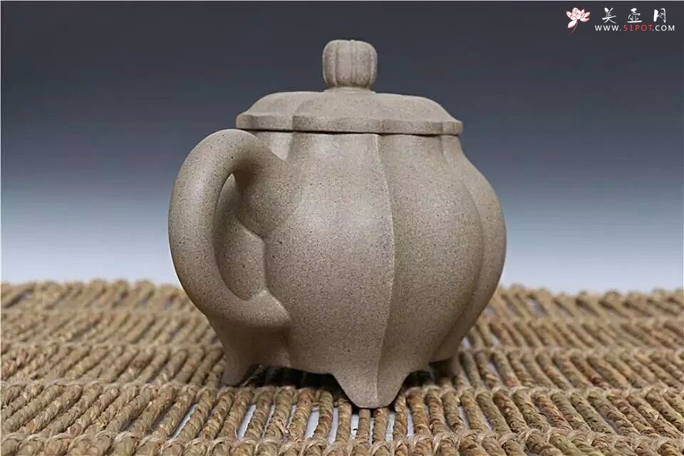 紫砂壶图片：高锦囊壶 - 美壶网