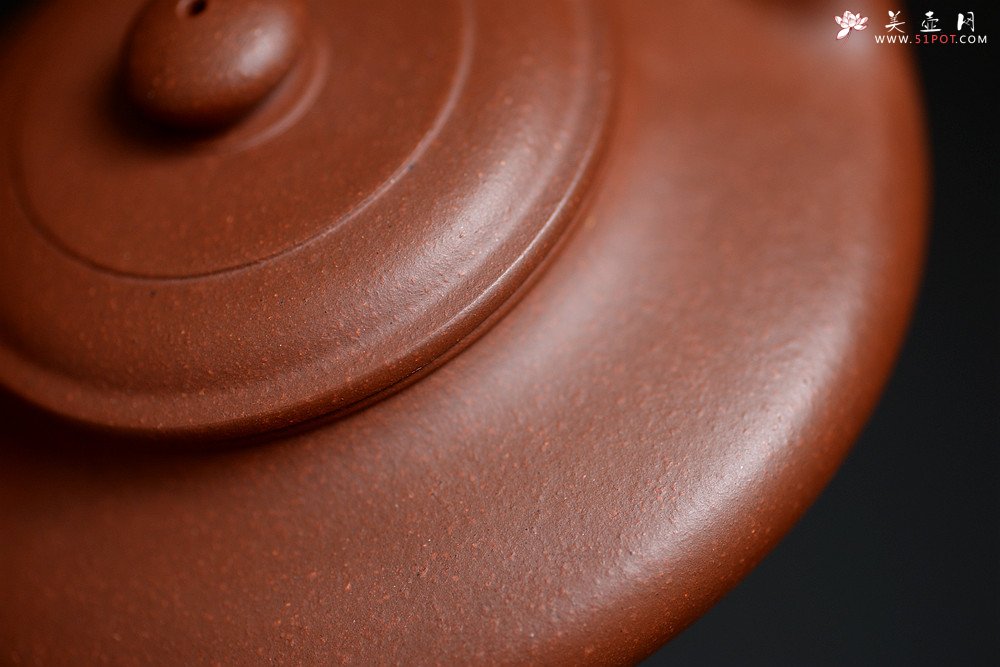 紫砂壶图片：国师顾小英作品 线条流畅 实用精品 水扁 绿茶知音 优质清水泥 - 美壶网