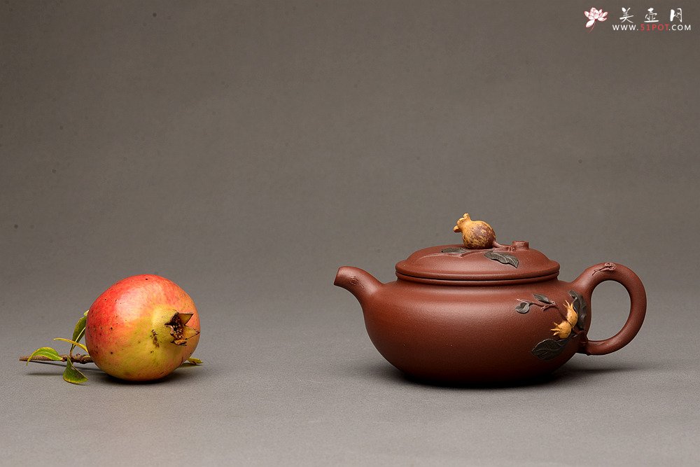 紫砂壶图片：周路健全手新作 春华秋实之仿古 逼真生动 - 美壶网
