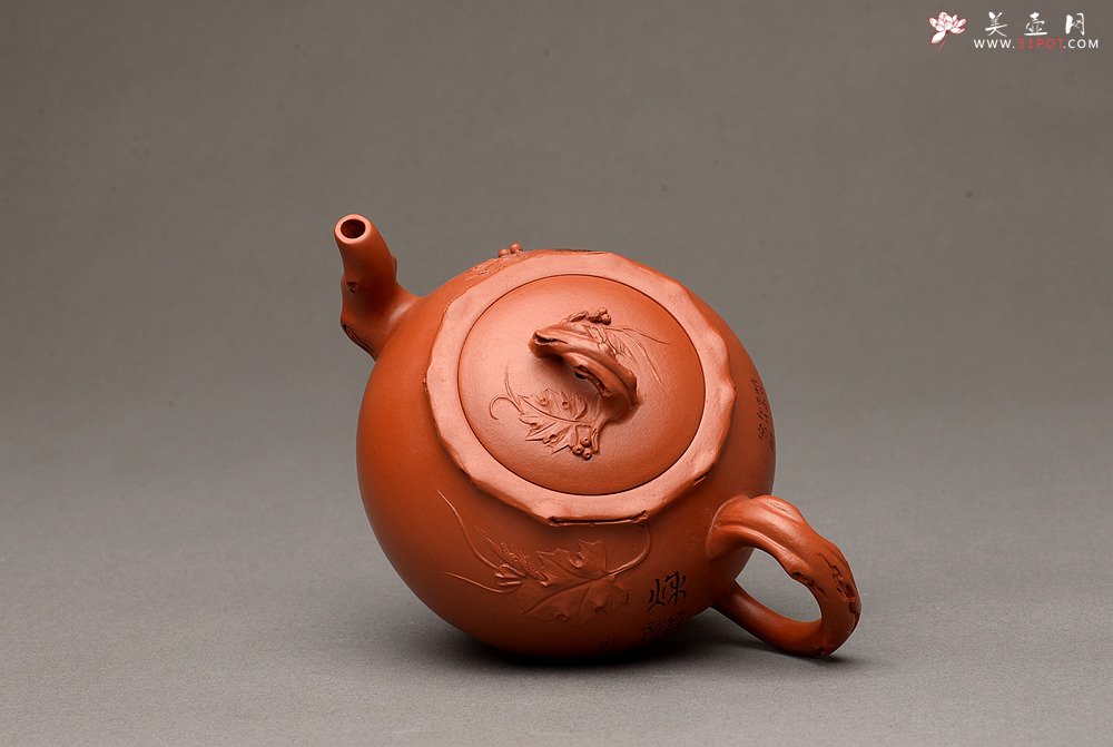 紫砂壶图片：朱牧清新品 葡萄壶 实用花货 原矿赵庄朱泥 难度颇大 - 美壶网