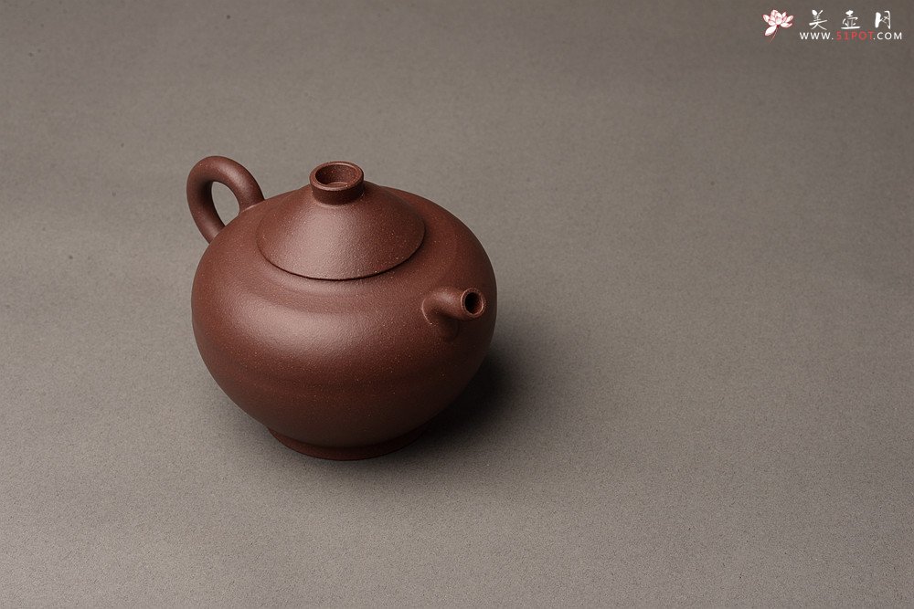 紫砂壶图片：詹黎明全手新作 古朴稳重 颇具个性 陶瓮 做工精致 - 美壶网