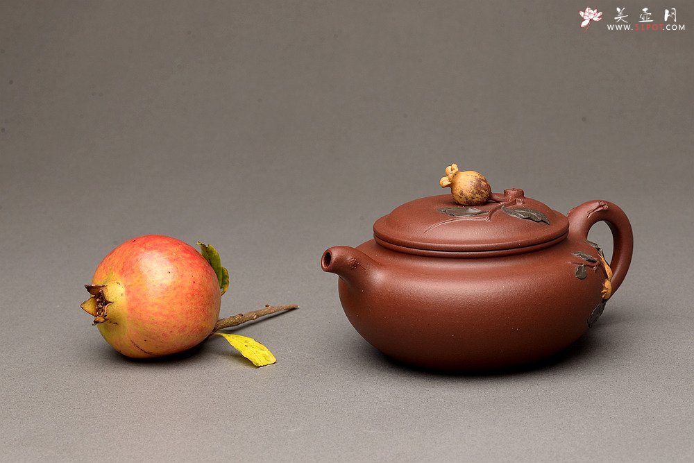 紫砂壶图片：周路健全手新作 春华秋实之仿古 逼真生动 - 美壶网