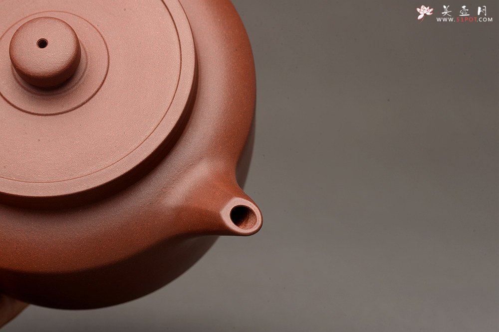 紫砂壶图片：徐正涛全手新品 端庄温润 儒雅正气 单片折肩 玉璧 精工细作 - 美壶网