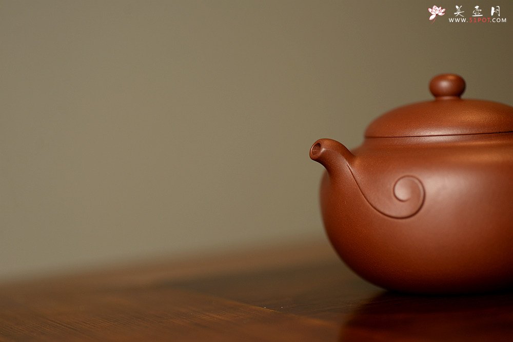 紫砂壶图片：于洪霞乙未冬全手新作 敦厚可人 立意颇新 闲云 冬日小品 - 美壶网