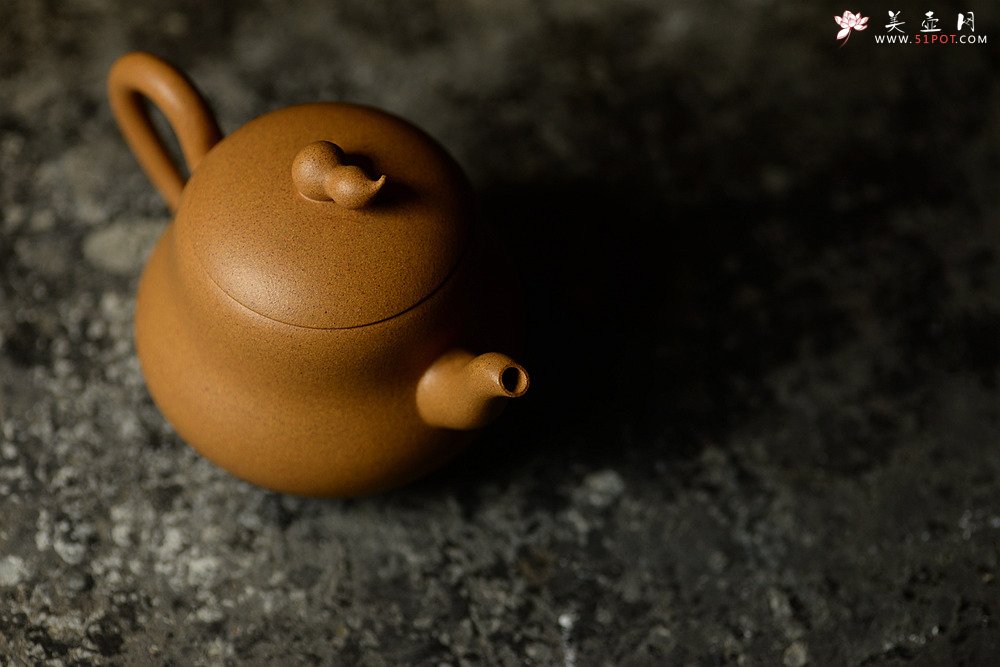 紫砂壶图片：曲峰最新作品  乾坤葫芦 福禄吉祥 纯正优质段 - 美壶网