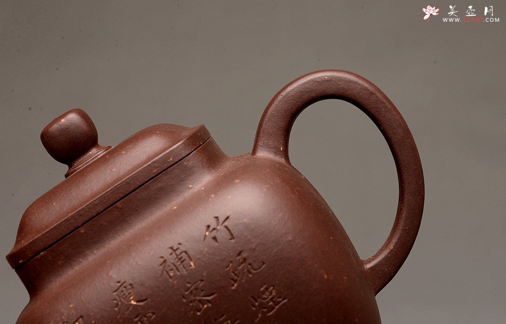紫砂壶图片：许国良风雅装饰 实力许浒 浑厚高俊 精品代表作 全手鸣远四方 - 美壶网
