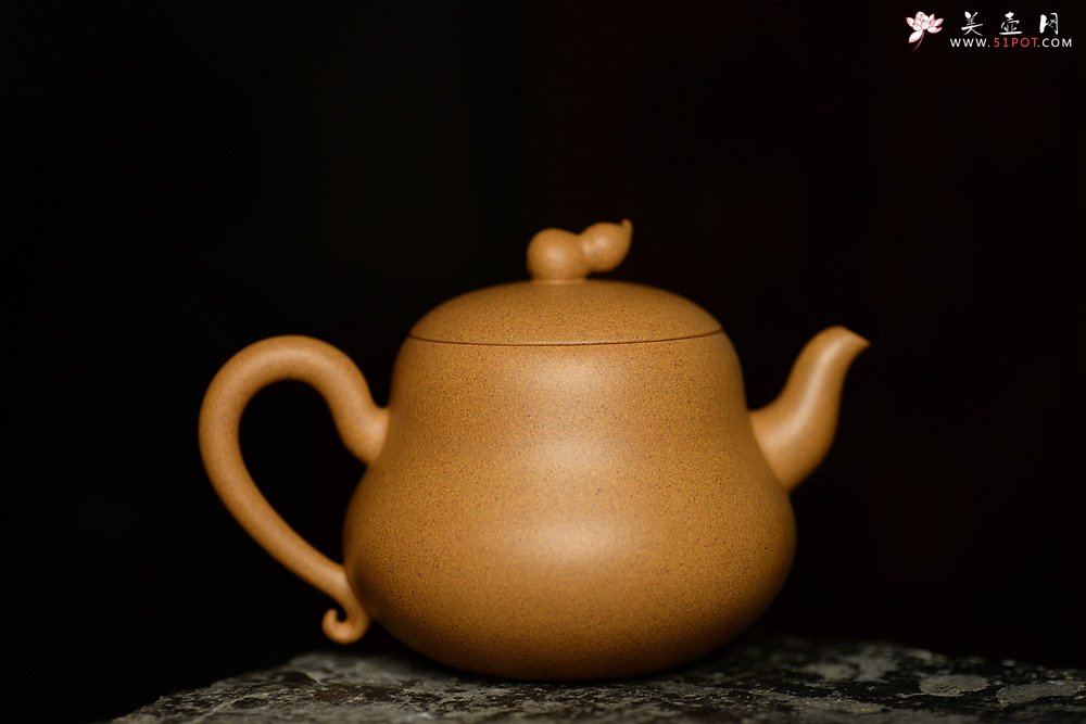 紫砂壶图片：曲峰最新作品  乾坤葫芦 福禄吉祥 纯正优质段 - 美壶网