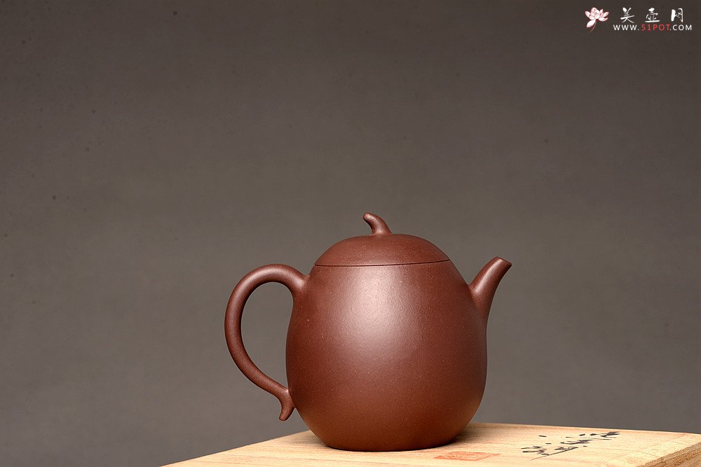 紫砂壶图片：王薇乙未年冬 娇小可人 神足趣浓 全手高茄 - 美壶网