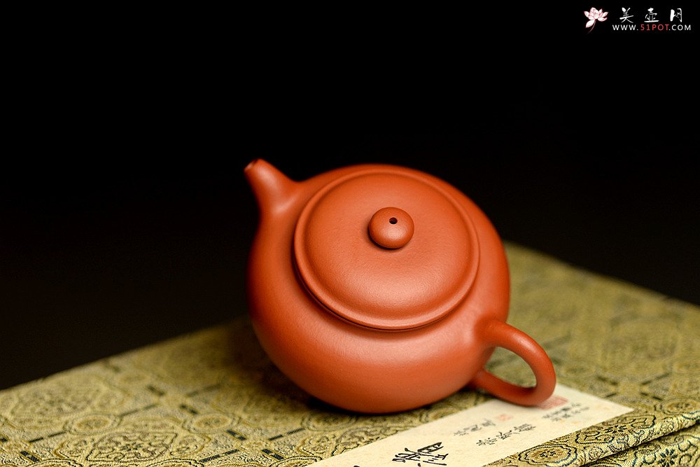 紫砂壶图片：优质朱泥 娇艳迷人 全手仿古 传统实用 - 美壶网