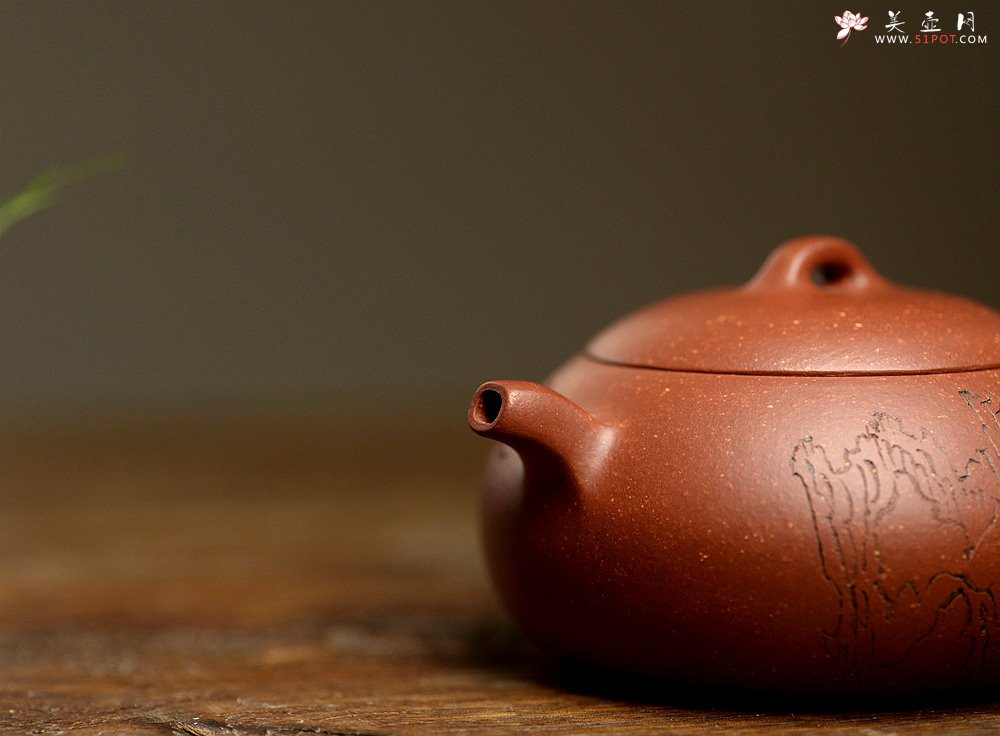 紫砂壶图片：美壶特惠 路达全手新品 温润可人 扁而不僵 全手扁腹 - 美壶网