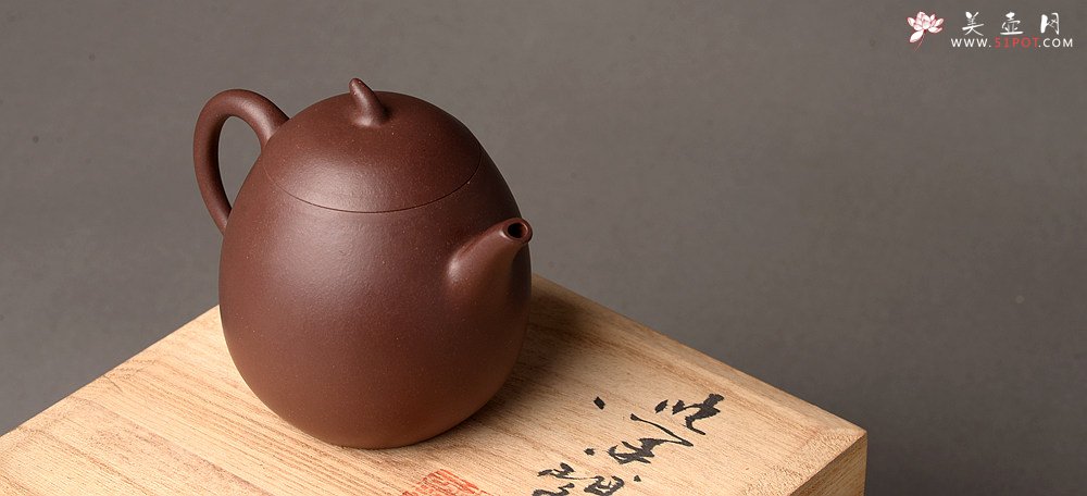 紫砂壶图片：王薇乙未年冬 娇小可人 神足趣浓 全手高茄 - 美壶网