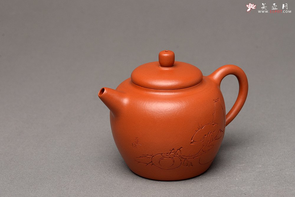 紫砂壶图片：陆轶舟装饰 简练素雅 高旭峰款 线条流畅 全手静月 - 美壶网