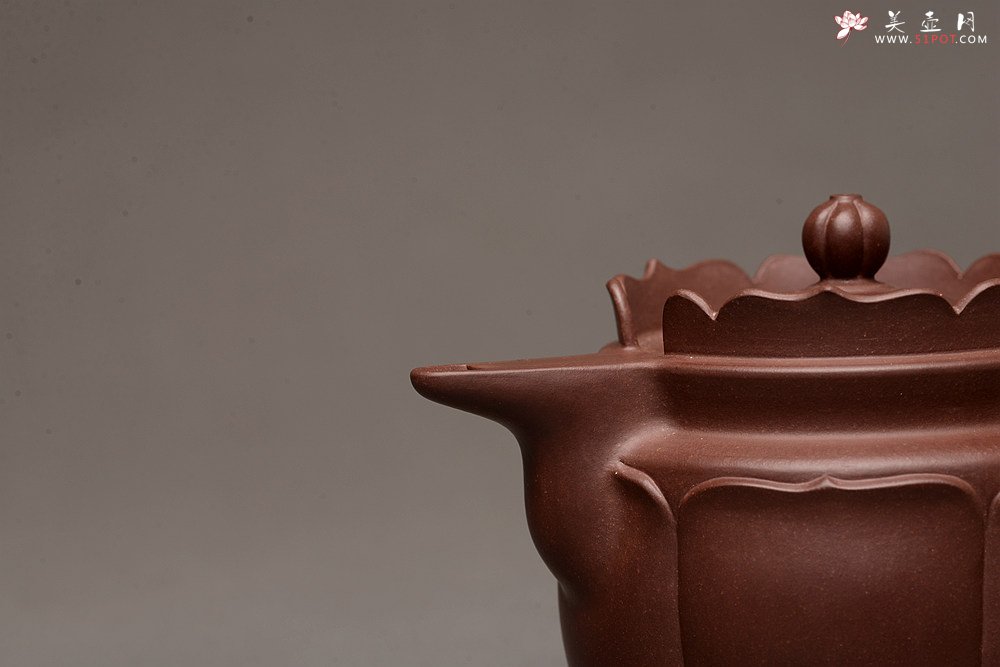 紫砂壶图片：蔡旭伟乙未冬 精美之作 全手莲花僧帽 娴静品茗 书房雅器 - 美壶网