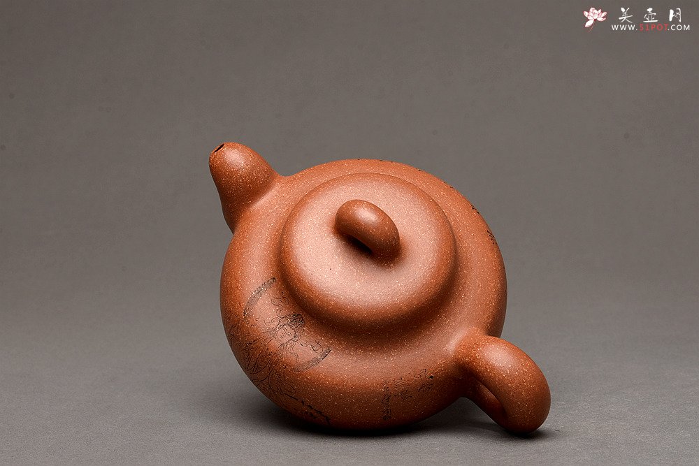 紫砂壶图片：精品 道洪风格 出水如柱 全手玉璧 获奖作品 - 美壶网