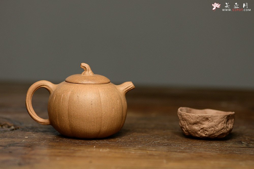 紫砂壶图片：姜建荣全手作品 古朴之味 全手硕果 - 美壶网