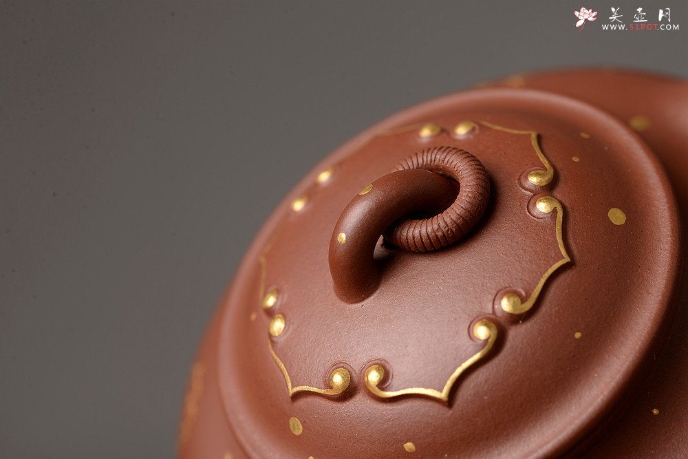 紫砂壶图片：惊艳实力 魅力展现 原创力作 真金装饰 全手童樱 可玩趣品 - 美壶网