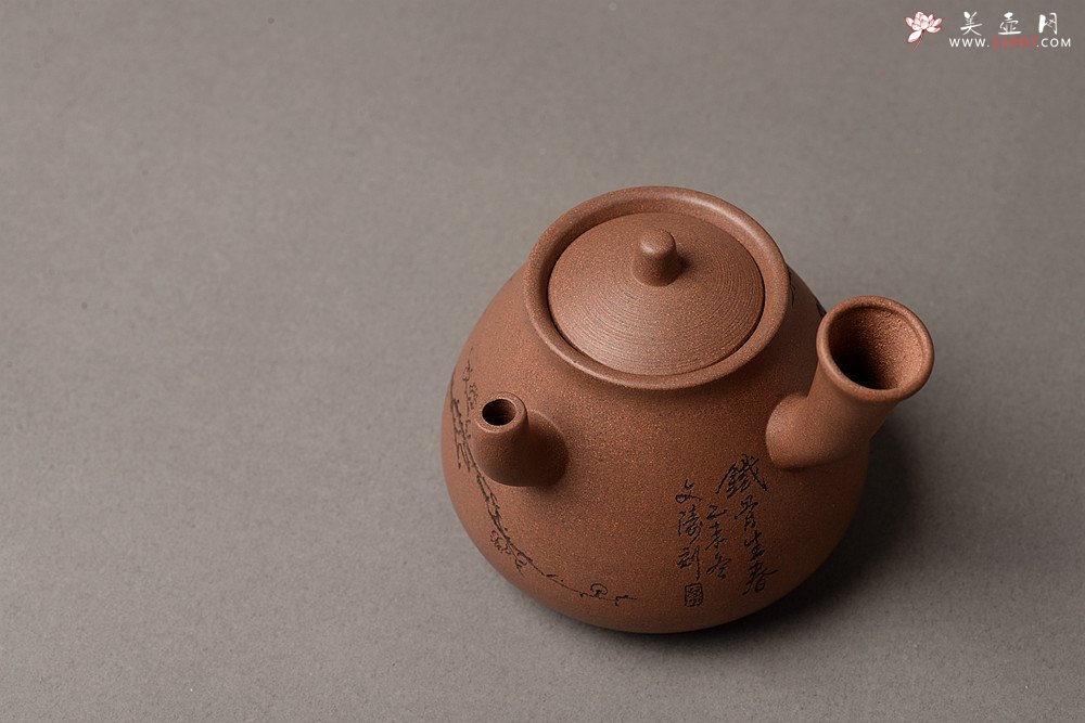 紫砂壶图片：淞庐出品 全手佳作 文气十足~ 大力水手之梅花急须 国助文涛装饰 - 美壶网