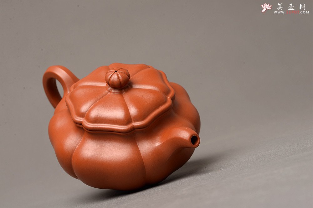 紫砂壶图片：朱泥筋囊 难得完美品  葵仿古 大口实用 丰润精美  - 美壶网