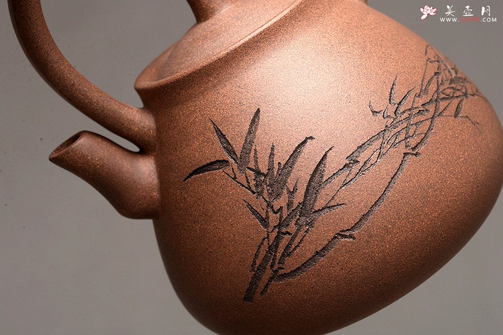 紫砂壶图片：淞庐出品 全手佳作 文气十足~逸提 优质老段泥 - 美壶网