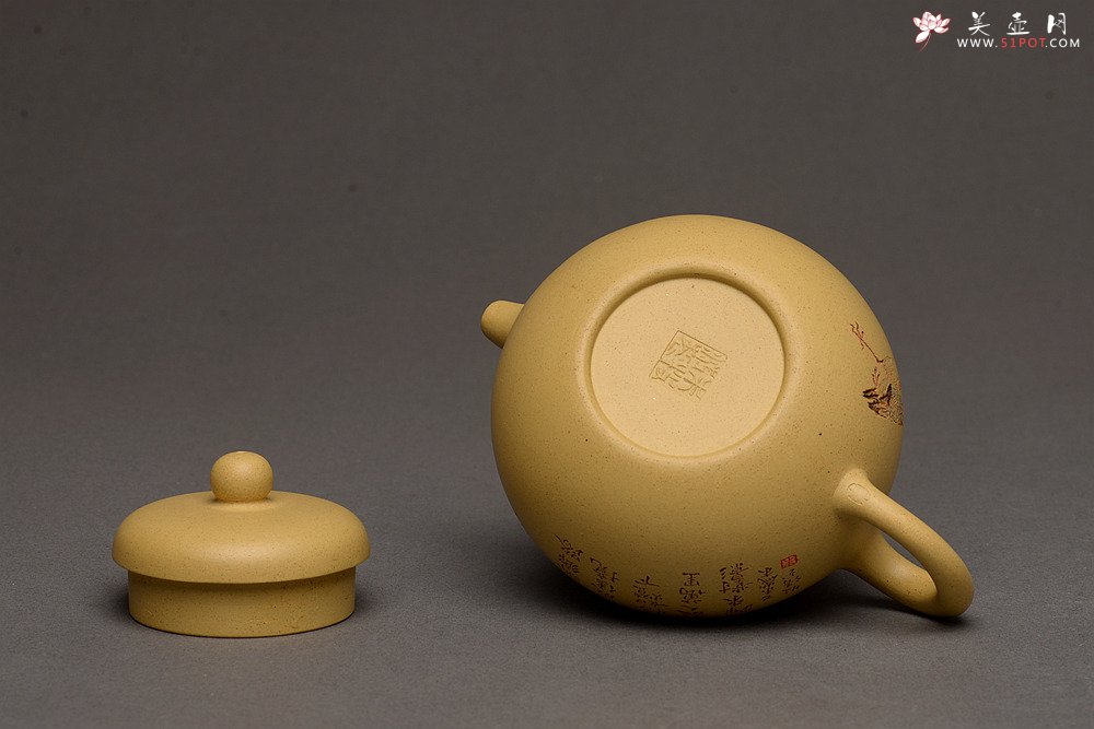 紫砂壶图片：此壶小巧文气 圆润饱满 实用有趣 本山绿圆珠  - 美壶网