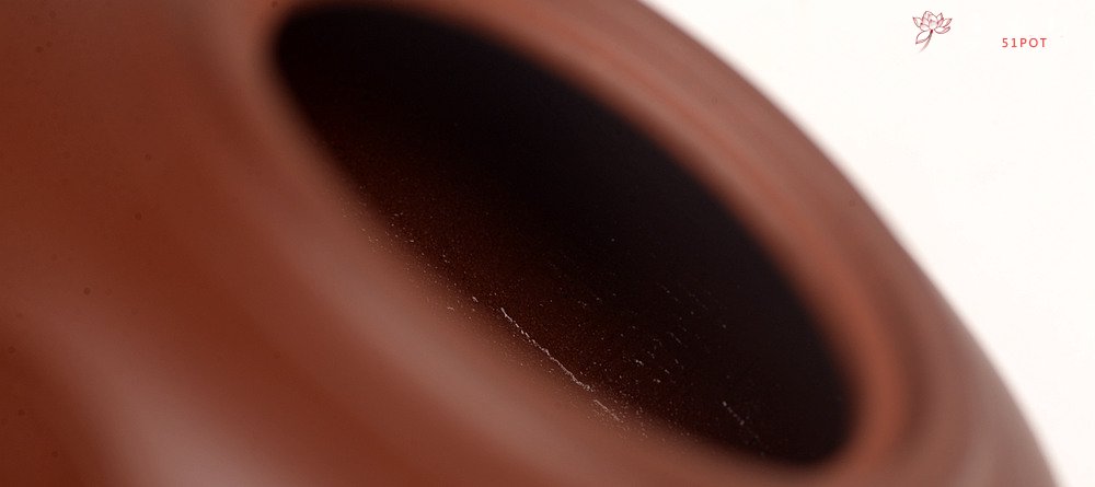 紫砂壶图片：于洪霞丙申春作品 飘逸出尘 雅致 全手云水禅心 出水如注 - 美壶网