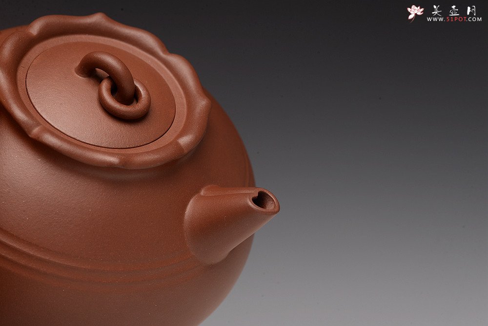 紫砂壶图片：于洪霞新作 造型敦厚 古雅可人 细节頗見功力 心心相印 全手素心 - 美壶网