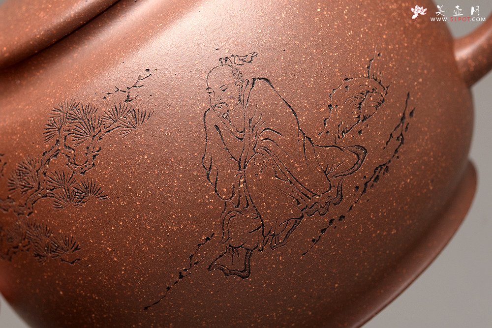 紫砂壶图片：紫泥调砂 金石浓郁 文气之作 全手蕴香 国工和石精刻 - 美壶网