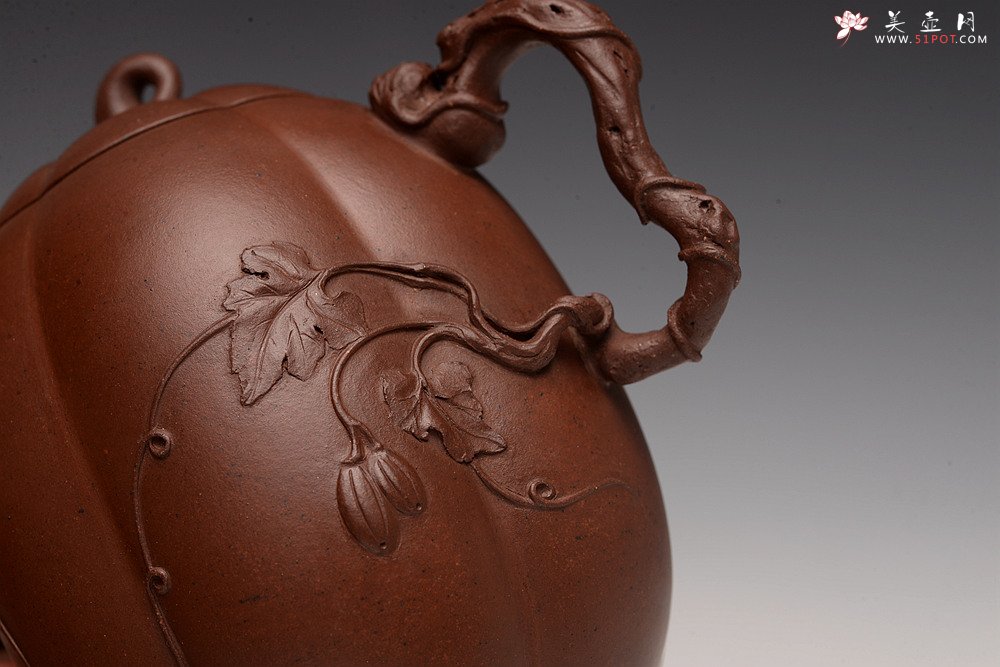 紫砂壶图片：顾正芳精品全手 原创作品 花货技法精湛  甜瓜 赵辉老师精刻 - 美壶网