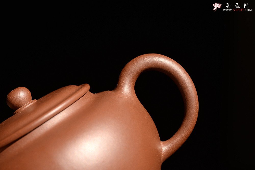紫砂壶图片：王微全手  做工精致 秀气可人 怡圆壶 极品清水泥 - 美壶网