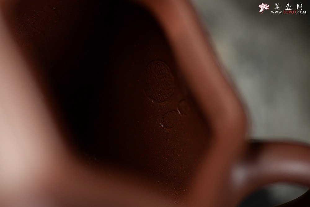 紫砂壶图片：许学军老师经典作品 雍容华贵 气度不凡 全手六角莲子 - 美壶网