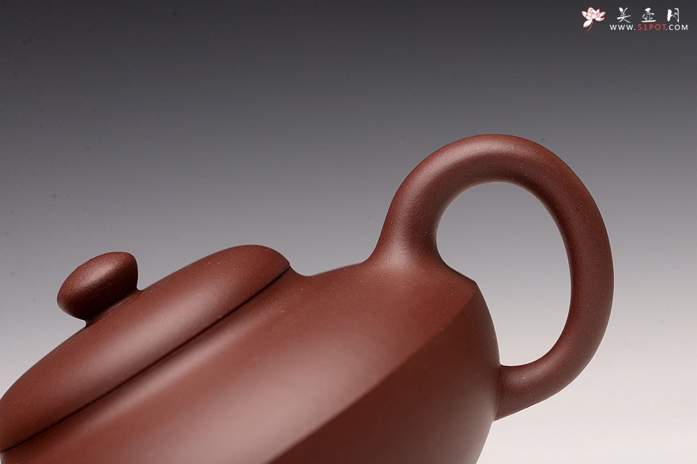 紫砂壶图片：俞欣荣乙未年初冬作品 器形古朴老味足 清式合欢 实用佳器 - 美壶网