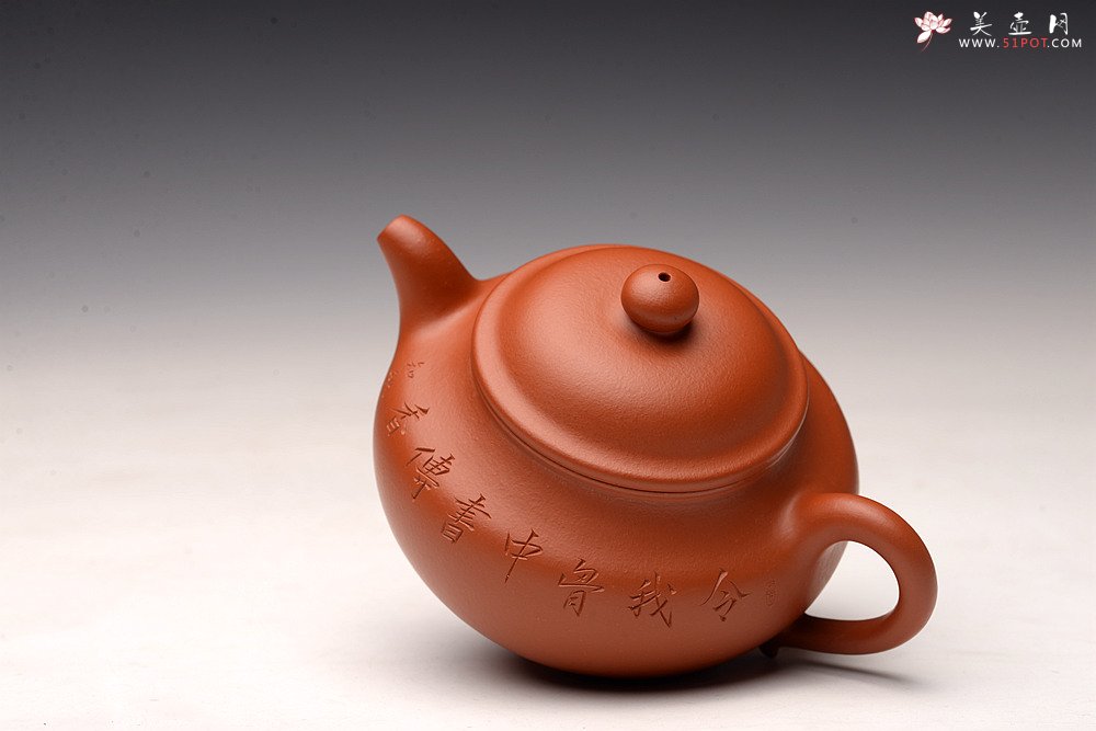 紫砂壶图片：敦厚耐品  大莲子 精品朱泥 传统实用器型 知秋双刀装饰 - 美壶网