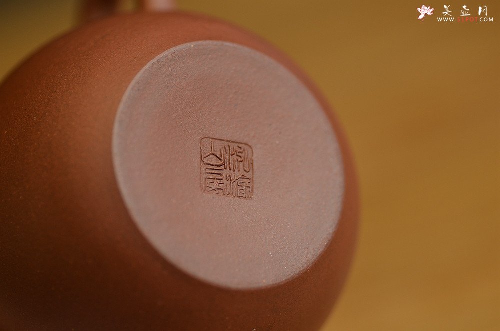 紫砂壶图片：美壶特惠 玩味巨轮 茶人最爱 实用 独孔加不锈钢滤网 - 美壶网