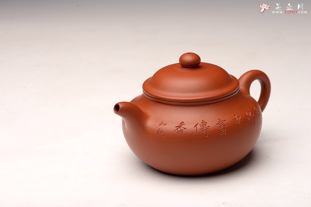 紫砂壶图片：敦厚耐品  大莲子 精品朱泥 传统实用器型 知秋双刀装饰 - 美壶网