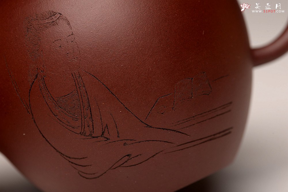 紫砂壶图片：饱满圆润 陈国良款式  一粒珠 游心堂主人装饰 - 美壶网